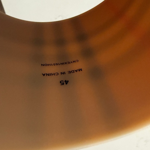 Burberry Black and Tan Plaid Slides - Picture 7 of 8